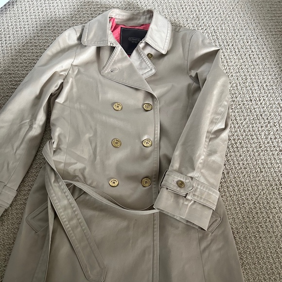 Authentic Coach 100 percent cotton beige trench coat - Picture 1 of 14